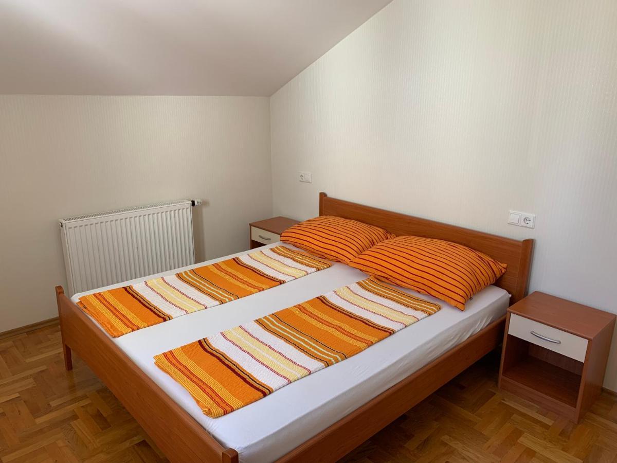 Apartments Dumancic ビオグラード・ナ・モル エクステリア 写真