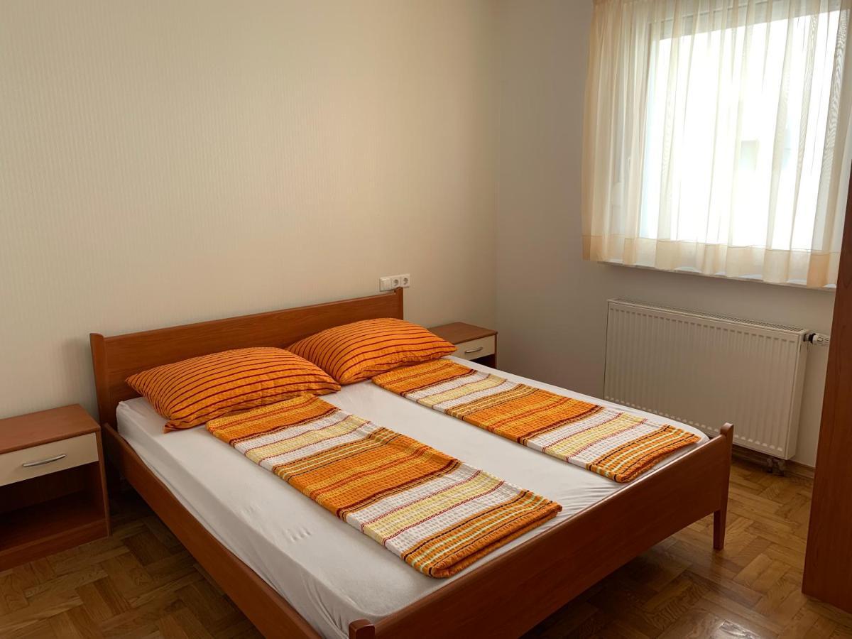 Apartments Dumancic ビオグラード・ナ・モル エクステリア 写真