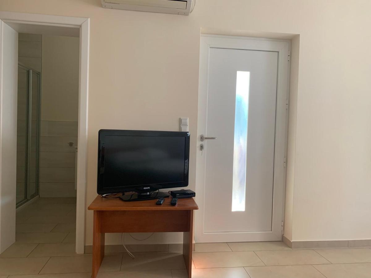 Apartments Dumancic ビオグラード・ナ・モル エクステリア 写真