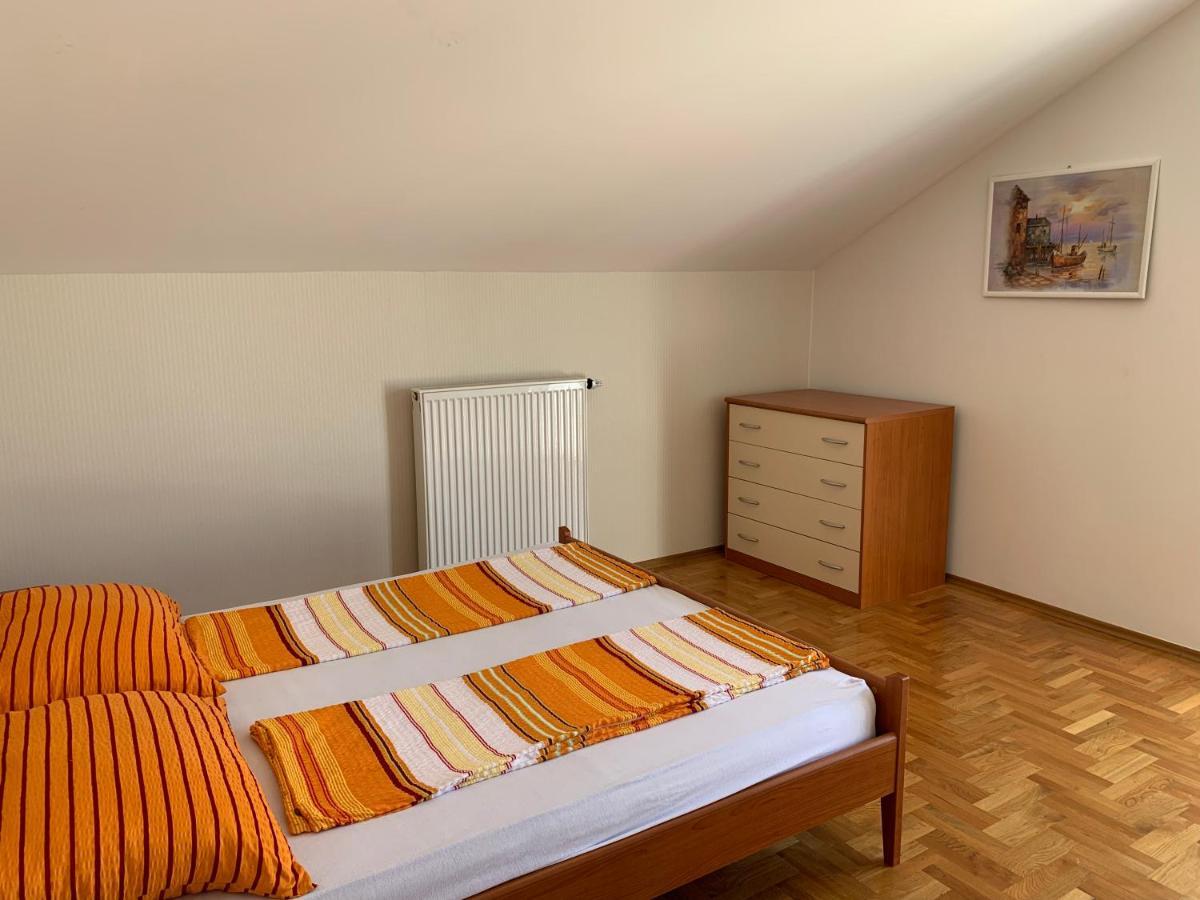 Apartments Dumancic ビオグラード・ナ・モル エクステリア 写真
